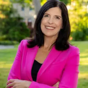 CEO SparkEffect Kim Bohr - Kim Bohr Named President and CEO of SparkEffect | Leadership Transition